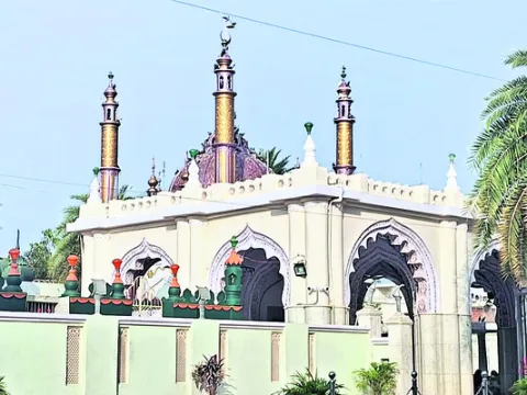 24 నుంచి పెద్దదర్గాలో  ఉరుసు ఉత్సవాలు