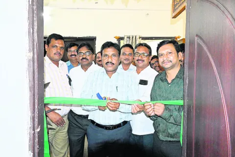 ఉద్యోగులకు మెరుగైన వసతులు