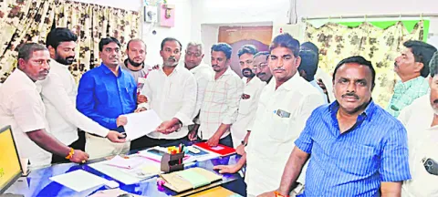 ఓట్ల తొలగింపు అన్యాయం 