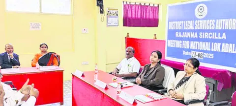 రాజీమార్గం కోసం ప్రోత్సహించాలి
