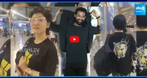 Japan Girl Came From Japan For Jr Ntr to Watch War 2 Movie 3