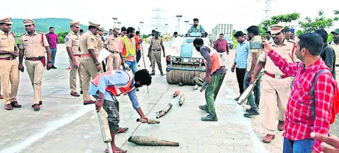 నిబంధనలు ఉల్లంఘిస్తే కఠిన చర్యలు