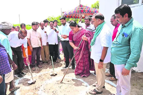 పనులు సద్వినియోగం చేసుకోవాలి