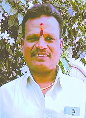 తల్లి దశదినకర్మ రోజే.. 
