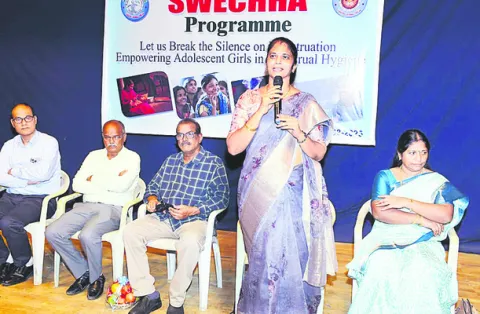 కౌమార దశలో ఆరోగ్య జాగ్రత్తలు పాటించాలి 