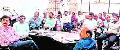 విదేశీ ఎగుమతులకు తపాలా సహకారం