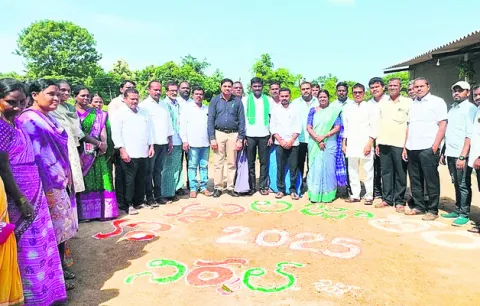 ‘ఉపాధి’ని సద్వినియోగం చేసుకోవాలి
