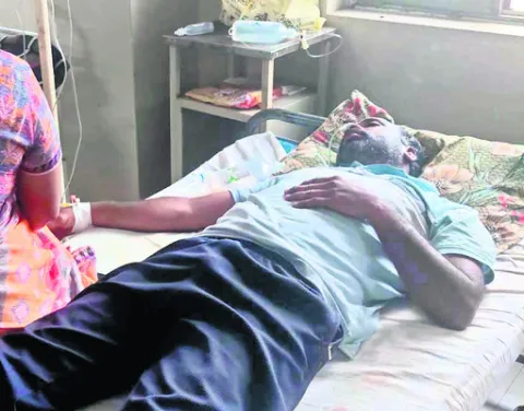 యువకుడి ఆత్మహత్యాయత్నం 