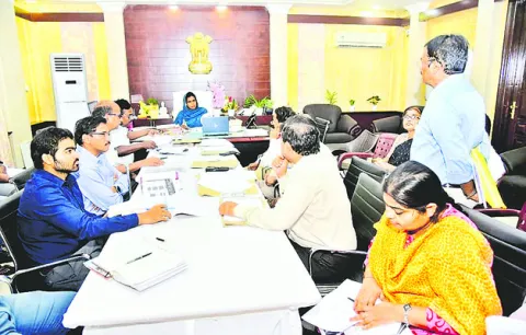 పద్ధతి మారకుంటే  ప్రభుత్వానికి సరెండర్‌ 