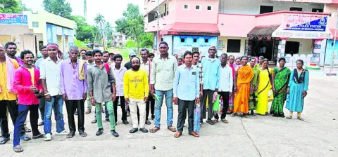 మహేంద్రగిరి బహుముఖ ఆగ్రో సంస్థపై గిరిజనుల ఆరోపణ