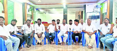 ఎరువుల సరఫరాలో కూటమి ప్రభుత్వం విఫలం 