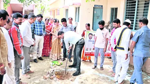 పల్లెలు మురిసేలా..