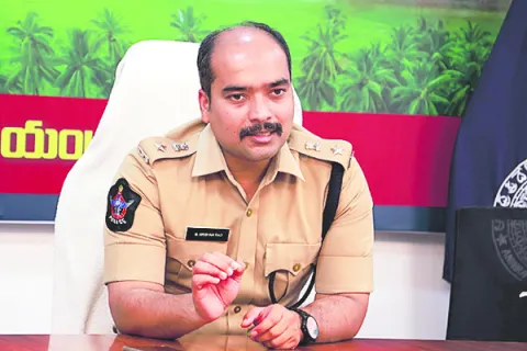 చవితి వేడుకల్లో  నిబంధనలు తప్పనిసరి 
