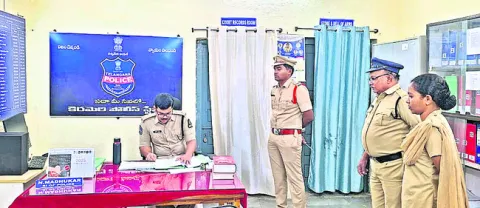 నేరాల నియంత్రణకు కృషి చేయాలి