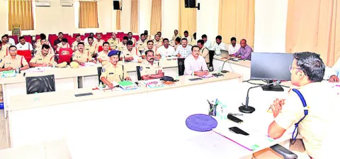 లోక్‌ అదాలత్‌పై అవగాహన కల్పించాలి