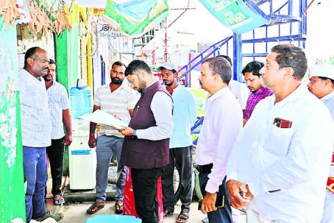 యూరియా కొరత సృష్టిస్తే చర్యలు