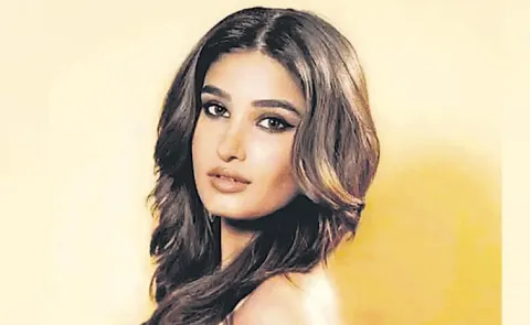 Actress Raveena Tandon Daughter Rasha Tadani Will Entry In Tollywood