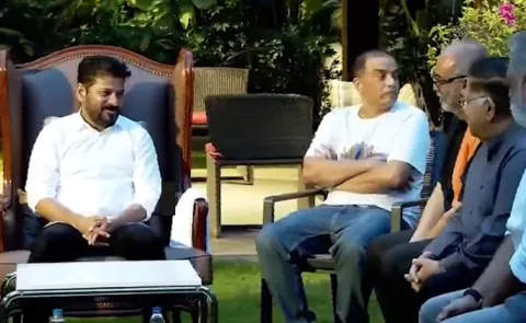 CM Revanth Reddy Met Tollywood Directors And Producers