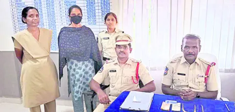 చోరీ ఘటనలో నిందితురాలి అరెస్ట్‌