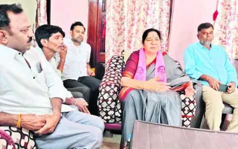 ప్రజాప్రతినిధులకు అవగాహన శూన్యం