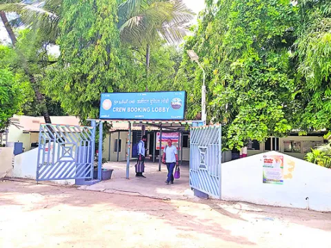 కాజీపేట రైల్వేడిపోకు పూర్వ వైభవం
