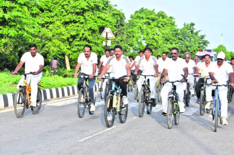 సంపూర్ణ ఆరోగ్యానికి సైక్లింగ్‌