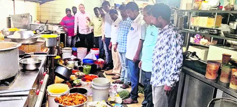 రెస్టారెంట్‌ సీజ్‌ 