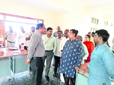 లోకేష్‌ పర్యటనకు  ఏర్పాట్ల పరిశీలన 