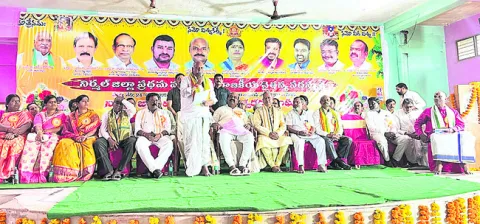 విశ్వబ్రాహ్మణులకు ప్రాతినిధ్యం కల్పించాలి 