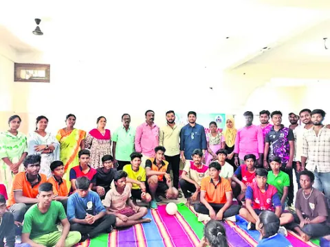 జిల్లా జూనియర్‌ బాల,బాలికల  షూటింగ్‌ బాల్‌ జట్ల ఎంపిక