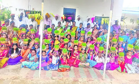 తండాల