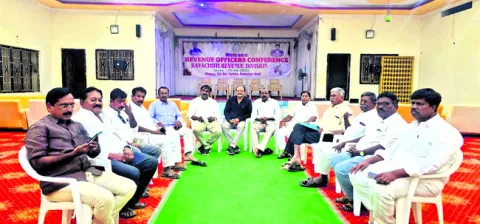 రాయచోటిని జిల్లా కేంద్రంగా కొనసాగించాలి