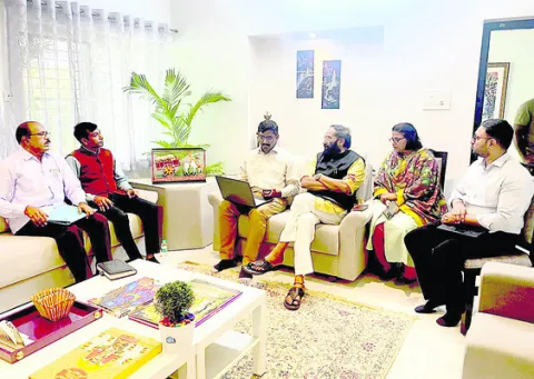 ‘నవోదయ’ పనులు త్వరగా పూర్తిచేయాలి