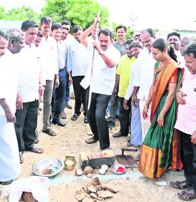 అభివృద్ధి పనుల్లో నాణ్యత లోపిస్తే చర్యలు 