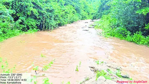 కొట్టుకుపోయిన కాజ్‌వే 