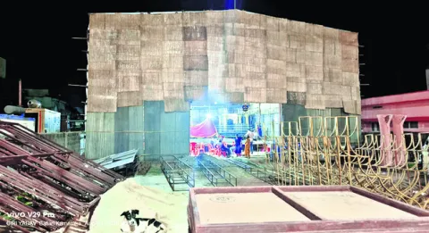ఊరూ వాడా బొజ్జగణపయ్యల సందడి