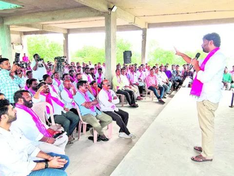 హామీల అమలులో ప్రభుత్వం విఫలం