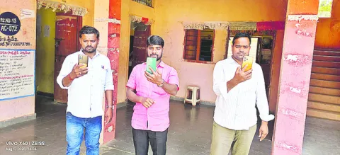 ఉరుకులు.. పరుగులు 