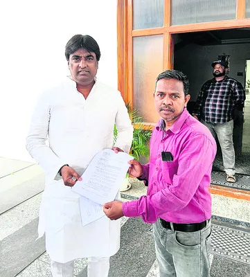 అప్పు చేసి పరారైన ఇద్దరి అరెస్టు