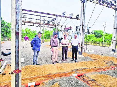 భద్రతపై శ్రద్ధచూపాలి