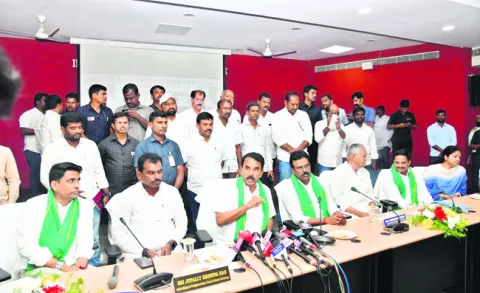 కృత్రిమ కొరత సృష్టిస్తే చర్యలు 
