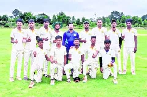ఖమ్మంపై మహబూబ్‌నగర్‌ భారీ విజయం 