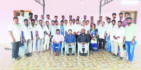 ఉమ్మడి జిల్లాలో 74 అంబులెన్సులు