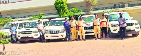అడిగే