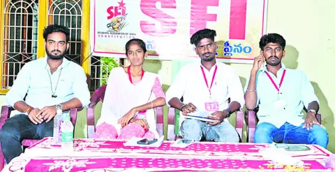 ప్రభుత్వ వైఫల్యం వల్లనే విద్యార్థినిపై లైంగికదాడి 