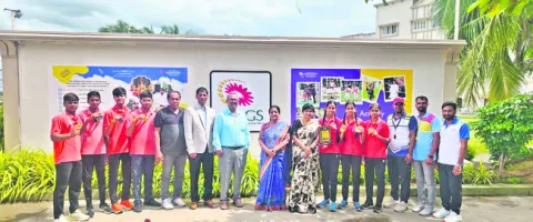 క్రీడాకారులకు అభినందన

