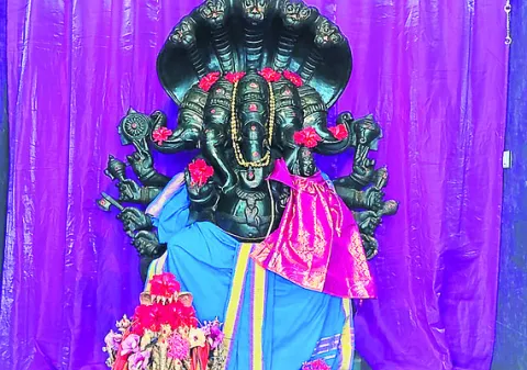పంచముఖ  గణపతిం భజేహం 