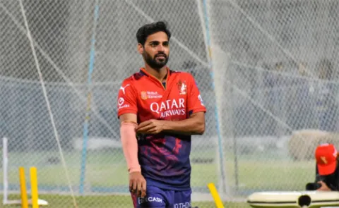 Bhuvneshwar Kumar Poor Spell Makes RCB Sweat Before IPL Retention