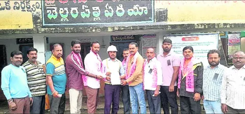 కార్మికులకు 35శాతం వాటా చెల్లించాలి