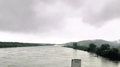 ప్రాజెక్టులకు పోటెత్తిన వరద